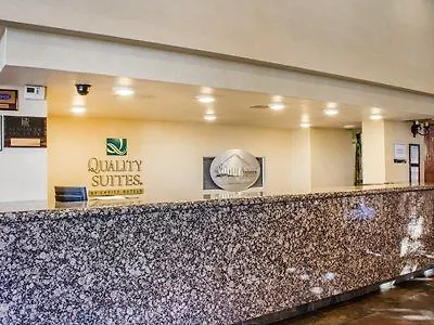 Hotel Ramada By Wyndham Near Asu Tempe